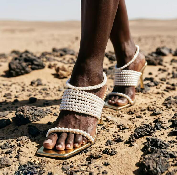 Gold Chain Sandal - Sandalias de tacón de 9 cm
