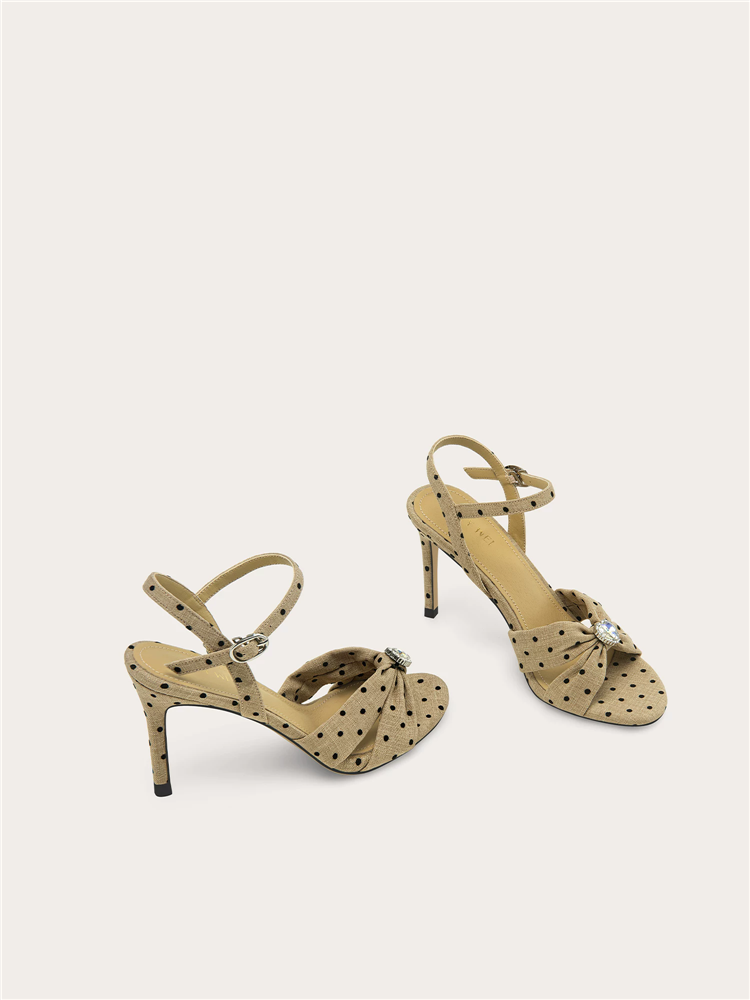 Sandalias de verano con tiras  - Women'S Shoes In Size 12 reseña y precio