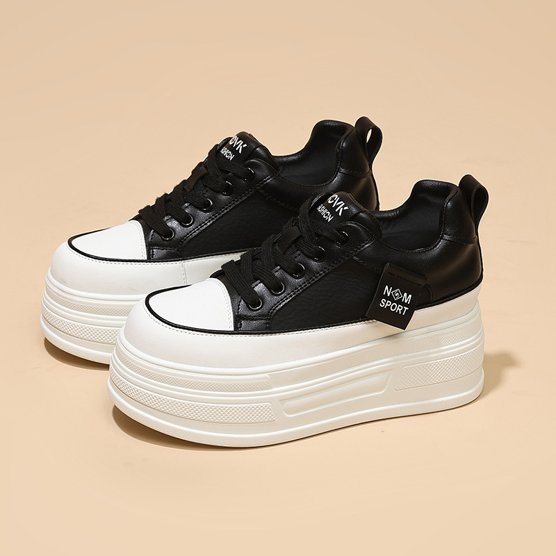 Zapatillas Deportivas de Plata - Wedge Heeled Sneaker reseña y precio