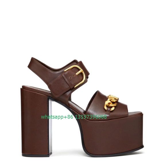 Sandalias de plataforma con di - Gold Chain Sandal reseña y precio